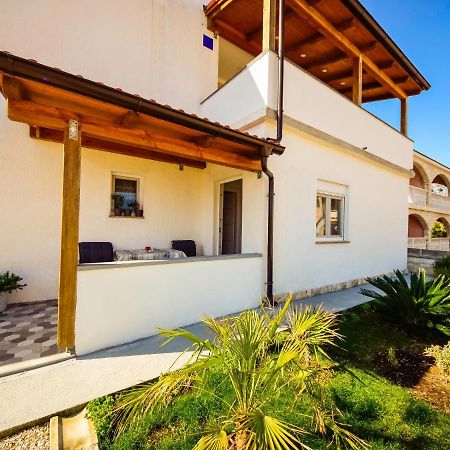 Apartment Matanovi Dvori-1 By Interhome Vir Exterior photo