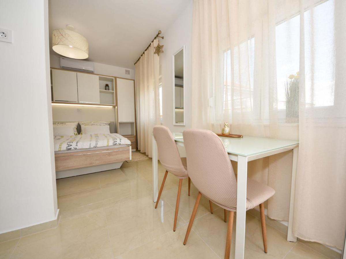 Apartment Matanovi Dvori-1 By Interhome Vir Exterior photo