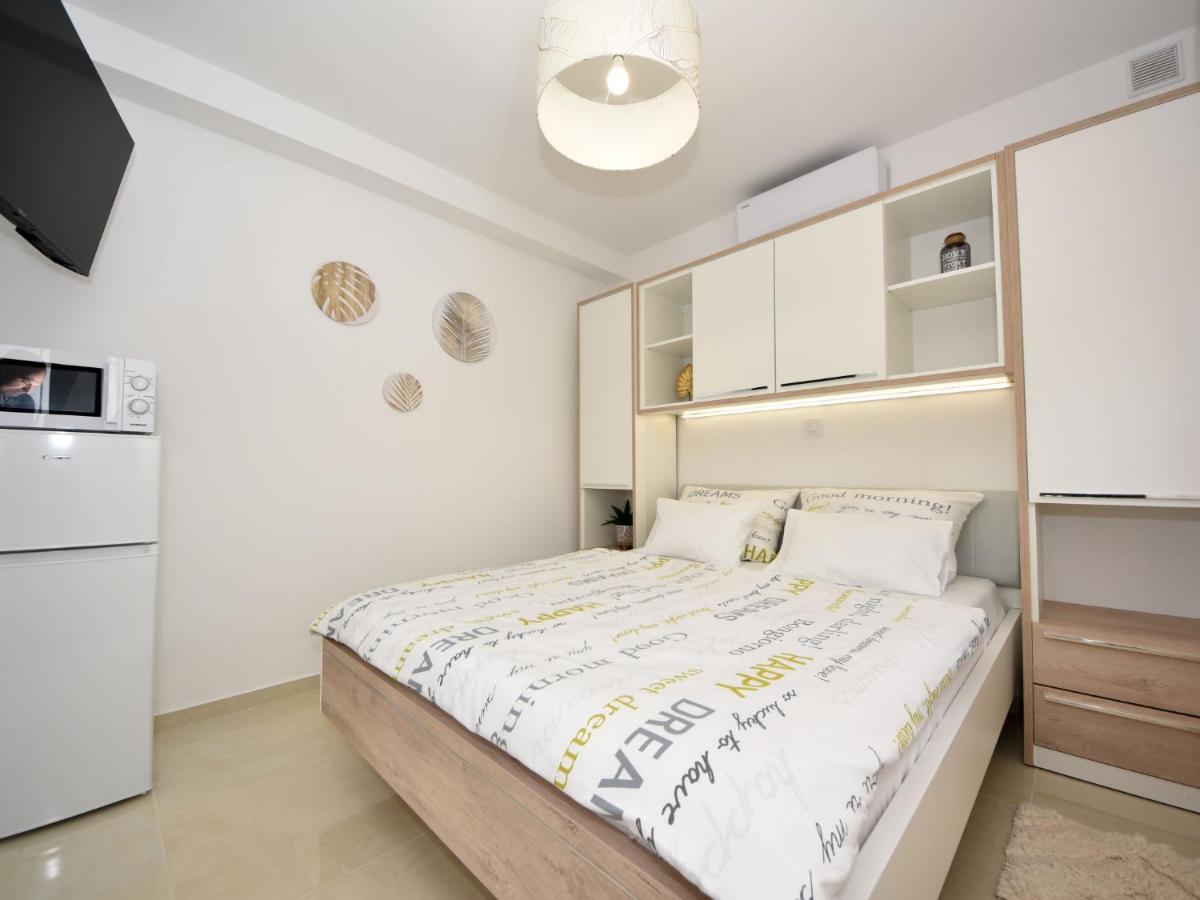 Apartment Matanovi Dvori-1 By Interhome Vir Exterior photo